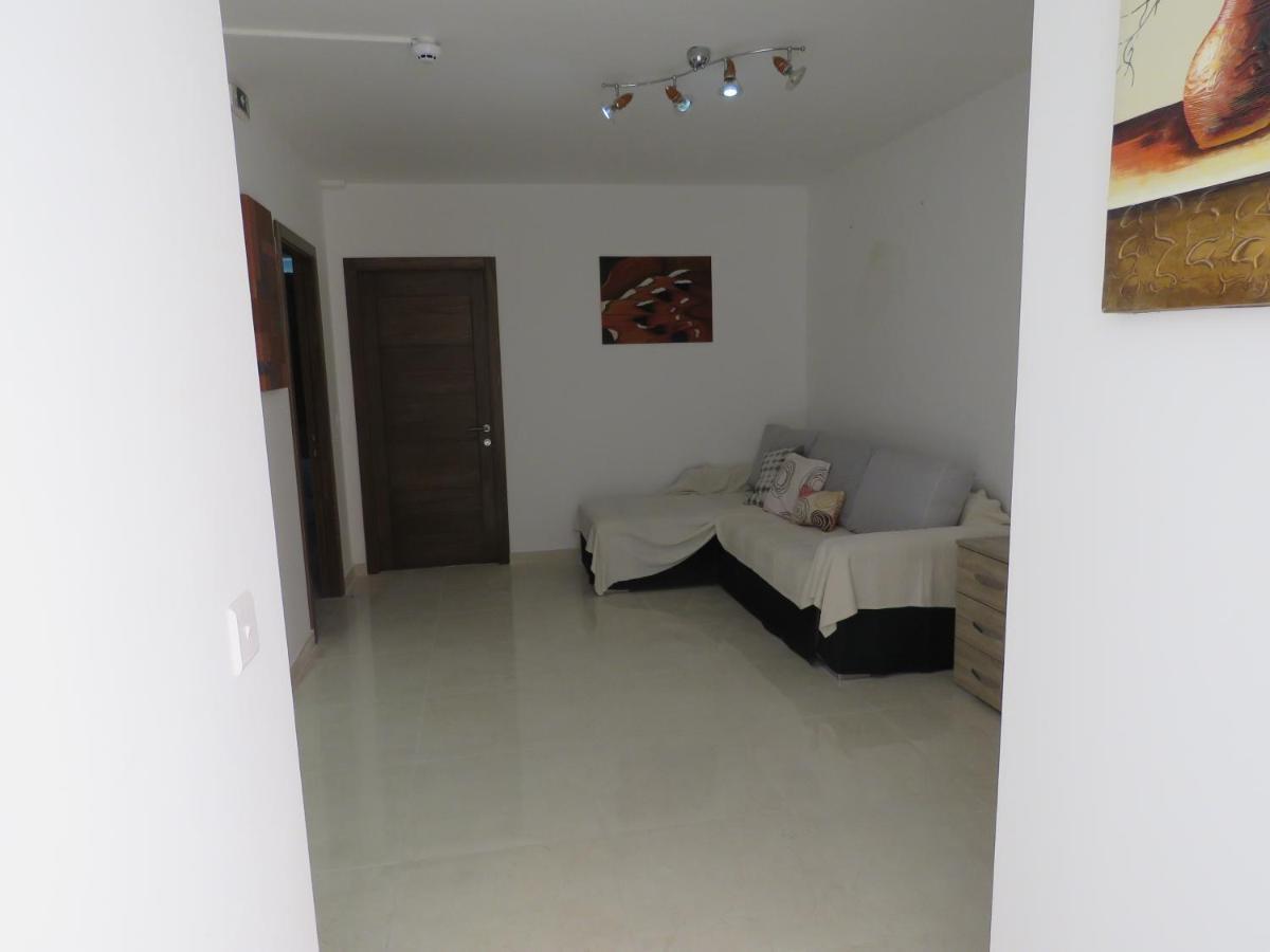Aquamarine Sea Front Apartments - First Floor Marsaskala Buitenkant foto